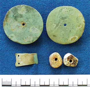 Objects from female grave at Brighthampton